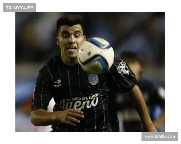 专家深度解析阿库尼亚缺席比赛背后原因及战术影响