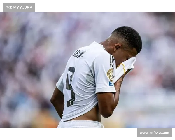 从错失到惋惜再到传奇记忆深入解析博格坎普与皇马的微妙关联